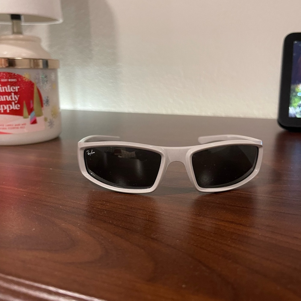 Ray Ban rectangular sunglasses